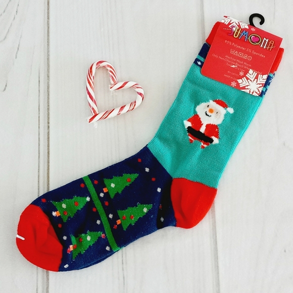 Accessories - NWT Christmas Pattern Crew Socks 3/$20